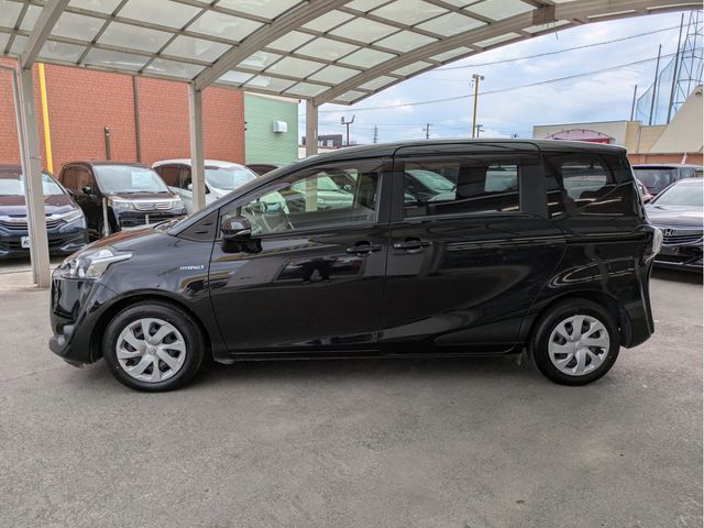 TOYOTA SIENTA HYBRID 2016 Image 31