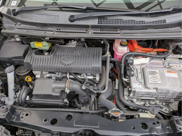 TOYOTA SIENTA HYBRID 2016 Image 31