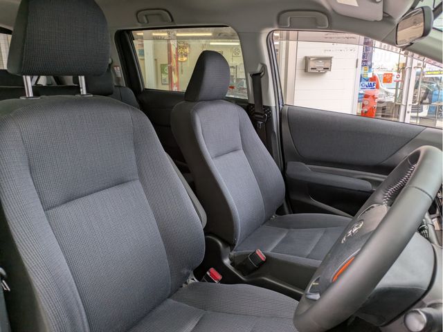 TOYOTA SIENTA HYBRID 2016 Image 31