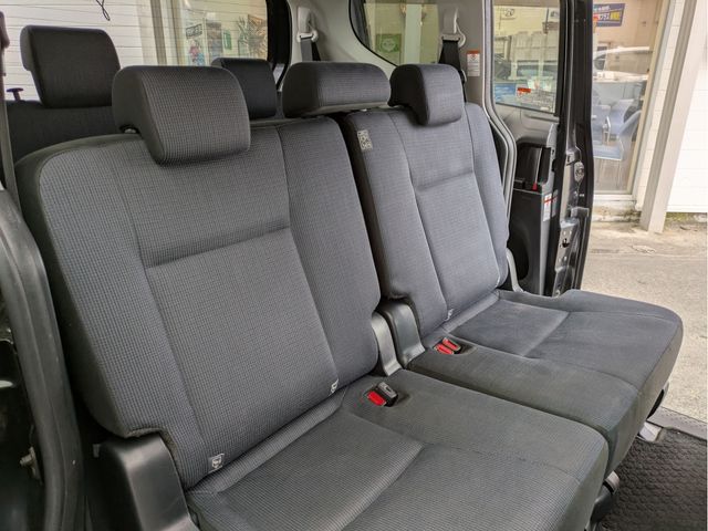 TOYOTA SIENTA HYBRID 2016 Image 31