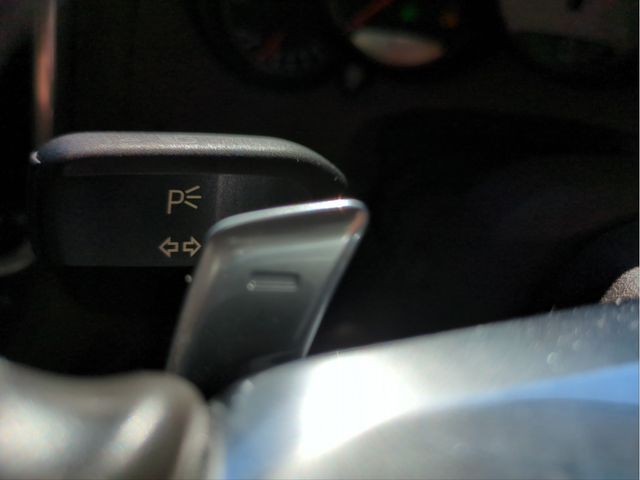 PORSCHE CAYENNE 2015 Image 31