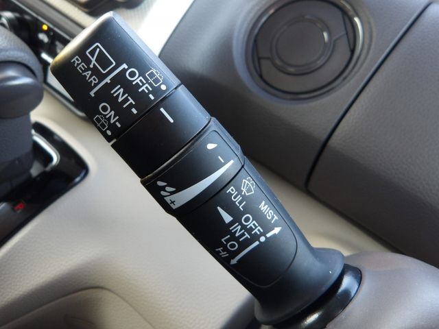 HONDA N BOX 2019 Image 31