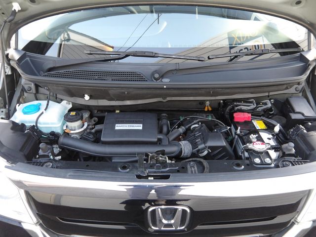 HONDA N BOX 2019 Image 31