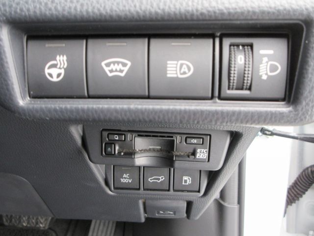 TOYOTA PRIUS 4WD 2025 Image 31