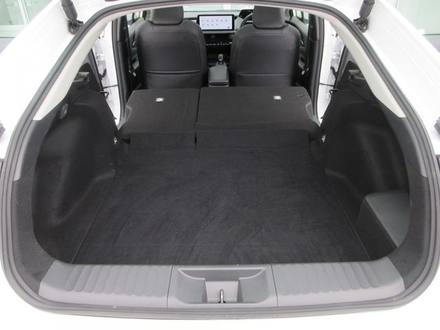 TOYOTA PRIUS 4WD 2025 Image 31