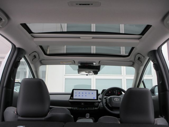 TOYOTA PRIUS 4WD 2025 Image 31