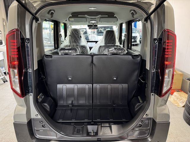 SUZUKI SPACIA GEAR 2025 Image 31