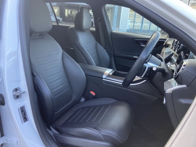 MERCEDES BENZ C CLAS 2023 Image 31