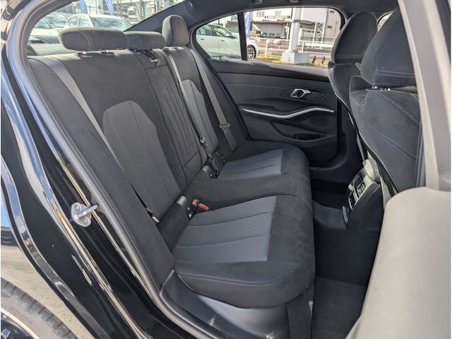 BMW 3SERIES SEDAN 2025 Image 31