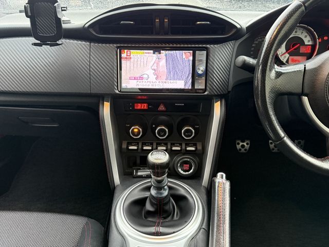 TOYOTA 86 2015 Image 31