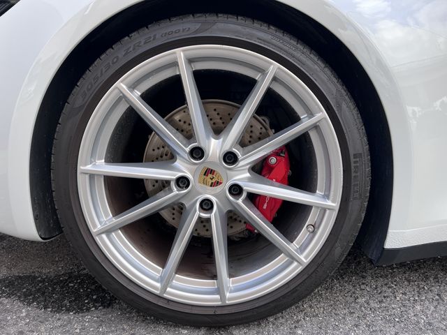 PORSCHE 911 2021 Image 31