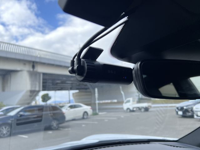 PORSCHE 911 2021 Image 31