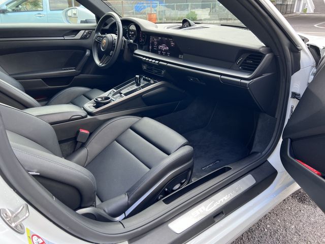 PORSCHE 911 2021 Image 31