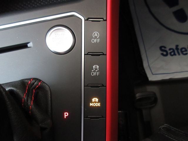 VOLKSWAGEN POLO GTI 2018 Image 31