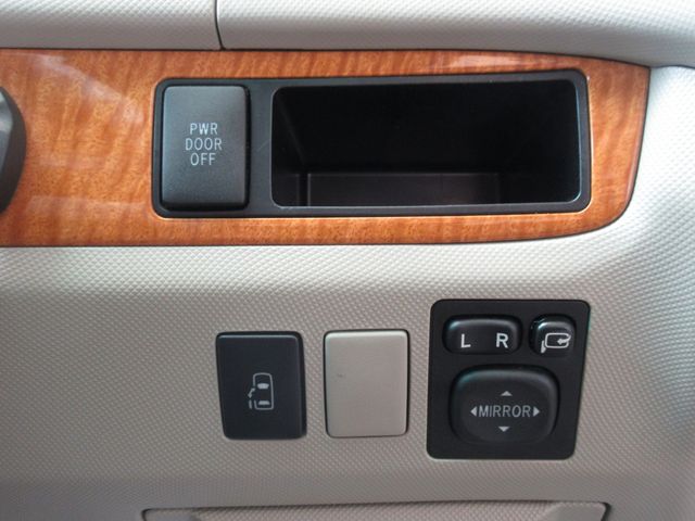 TOYOTA ESTIMA 2009 Image 31