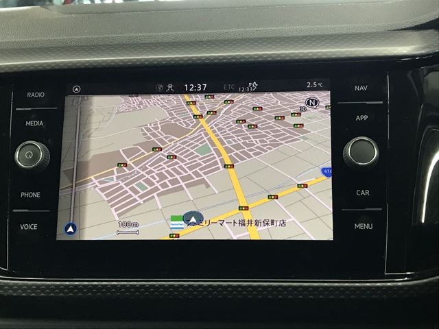 VOLKSWAGEN T-CROSS 2021 Image 31