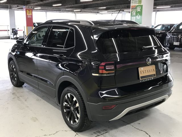 VOLKSWAGEN T-CROSS 2021 Image 31
