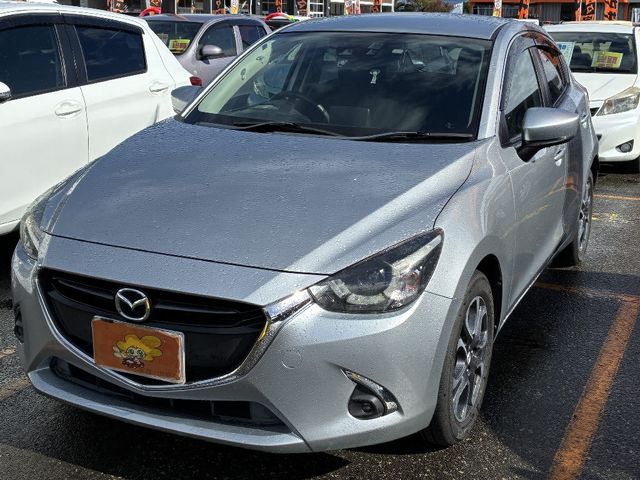 MAZDA DEMIO 2017 Image 31