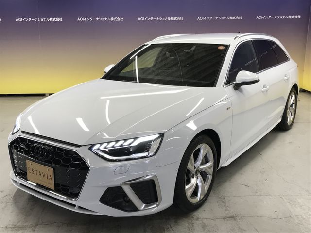 AUDI A4 AVANT 2022 Image 31