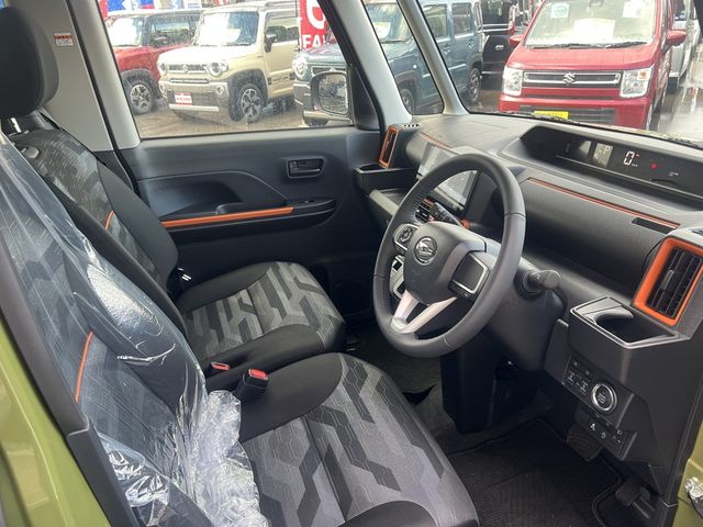 DAIHATSU TANTO FAN CROSS 2024 Image 31