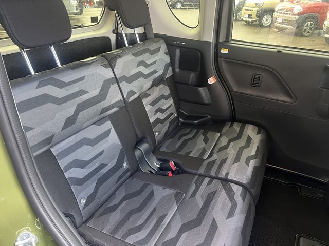 DAIHATSU TANTO FAN CROSS 2024 Image 31