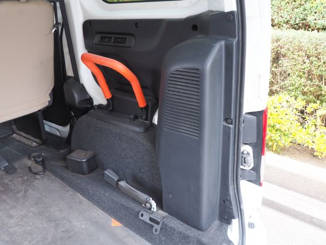 NISSAN NV200 VANETTE VAN 2018 Image 31