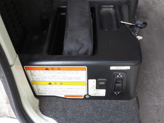 NISSAN NV200 VANETTE VAN 2018 Image 31