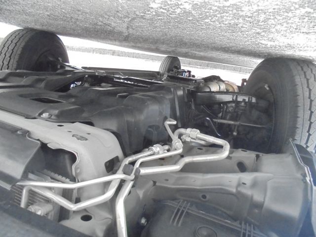 TOYOTA HIACE VAN 2WD 2022 Image 31