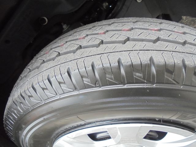 TOYOTA HIACE VAN 2WD 2022 Image 31