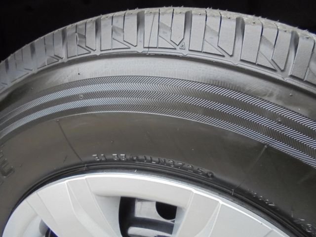 TOYOTA HIACE VAN 2WD 2022 Image 31