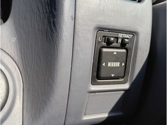 TOYOTA LANDCRUISER PRADO 1998 Image 31