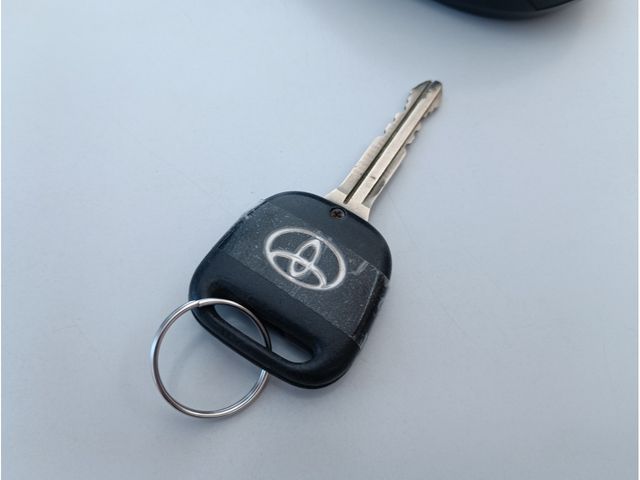 TOYOTA LANDCRUISER PRADO 1998 Image 31