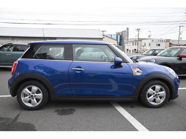 BMW MINI COOPER 2019 Image 31