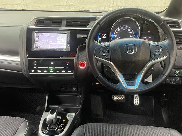 HONDA FIT HYBRID 2018 Image 31
