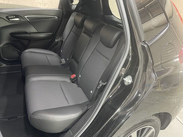 HONDA FIT HYBRID 2018 Image 31