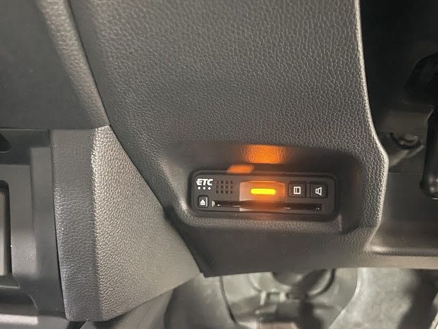 HONDA FIT HYBRID 2018 Image 31