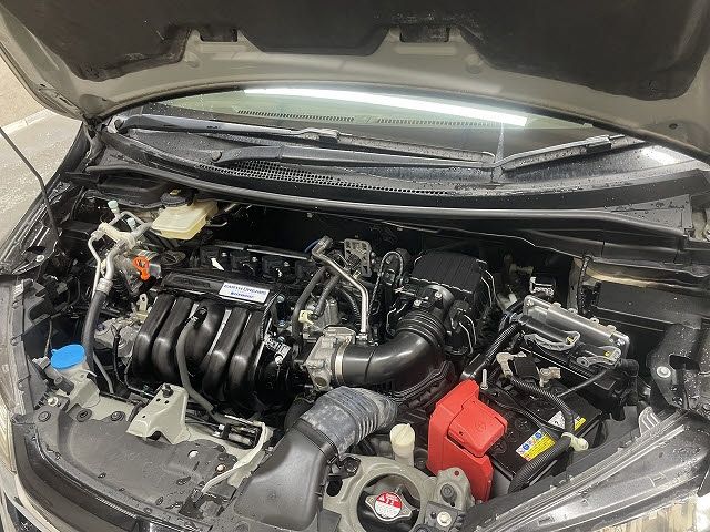 HONDA FIT HYBRID 2018 Image 31