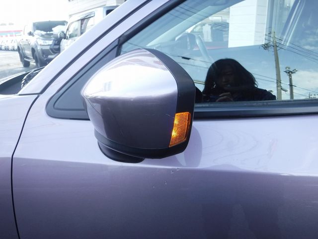 MAZDA DEMIO 2014 Image 31