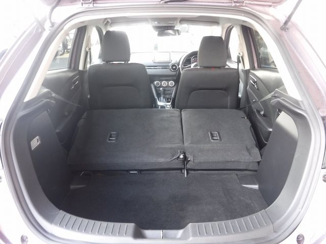 MAZDA DEMIO 2014 Image 31