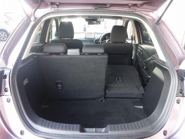 MAZDA DEMIO 2014 Image 31