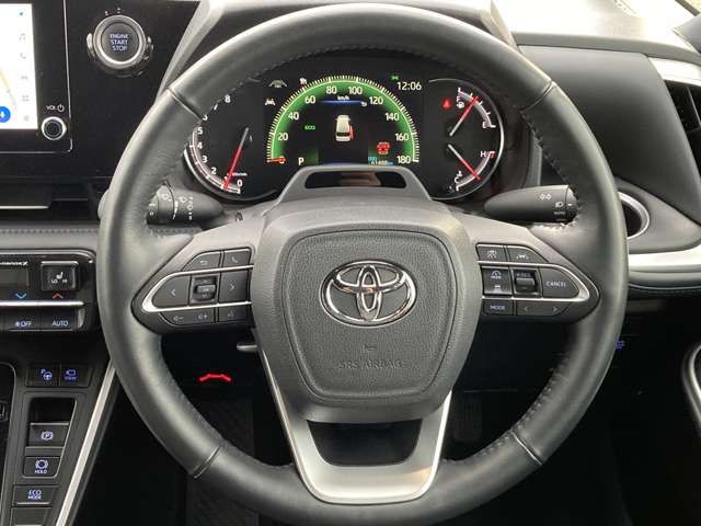 TOYOTA VOXY 4WD 2023 Image 31