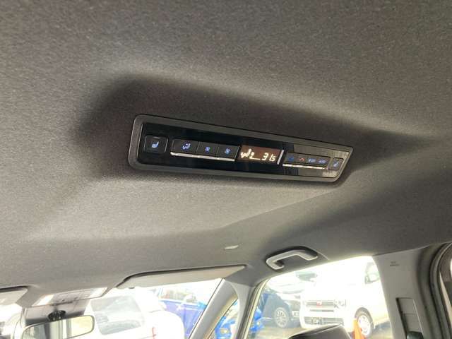 TOYOTA VOXY 4WD 2023 Image 31