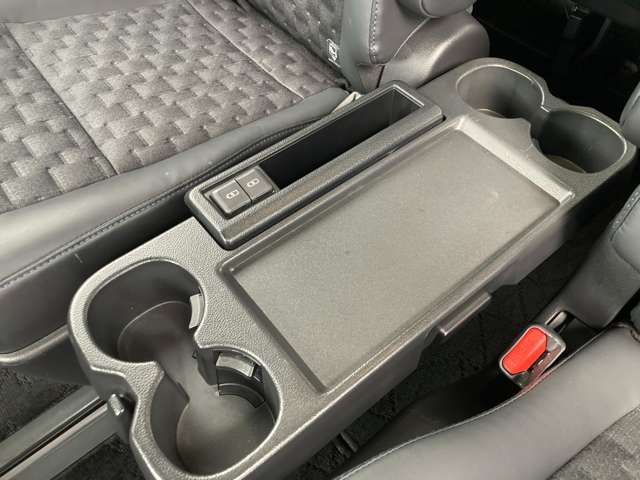 TOYOTA VOXY 4WD 2023 Image 31