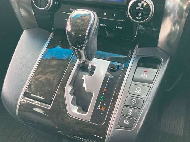 TOYOTA ALPHARD 4WD 2015 Image 31