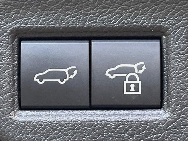 TOYOTA HARRIER 4WD 2024 Image 31