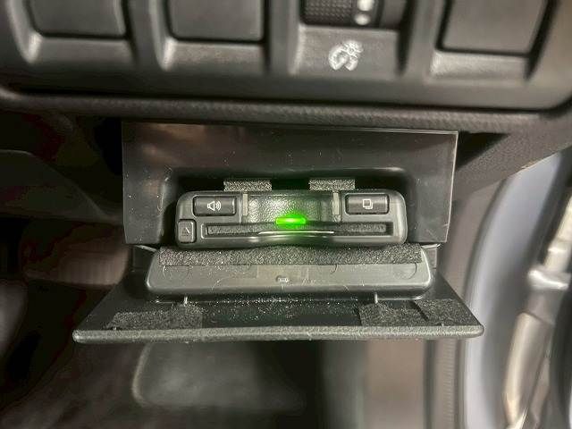 SUBARU LEGACY OUTBACK 2022 Image 31