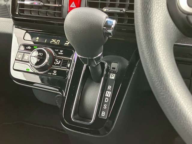 DAIHATSU TANTO CUSTOM 2021 Image 31