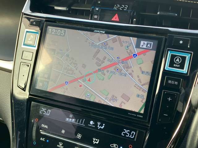 TOYOTA HARRIER HYBRID 2015 Image 31