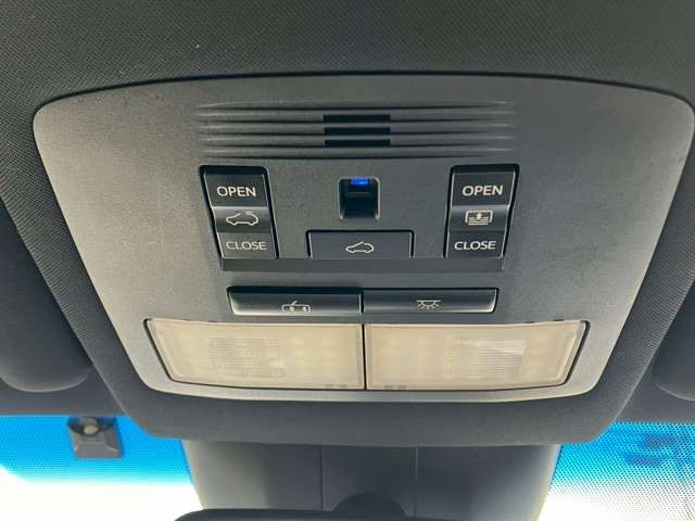 TOYOTA HARRIER HYBRID 2015 Image 31