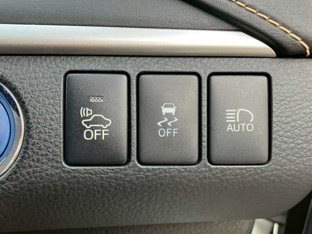 TOYOTA HARRIER HYBRID 2015 Image 31